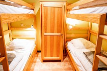 Studio + cabine voor max. 4 pers. (huisnr. 111T)